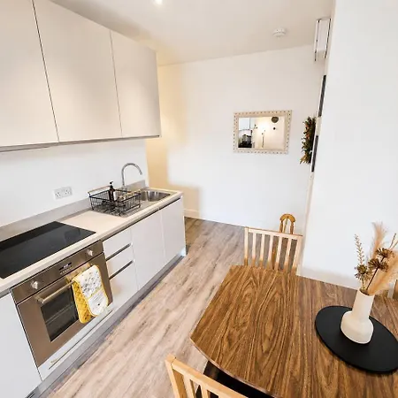 Contemporary Cabot Circus Flat Sleeps 4 Appartement *